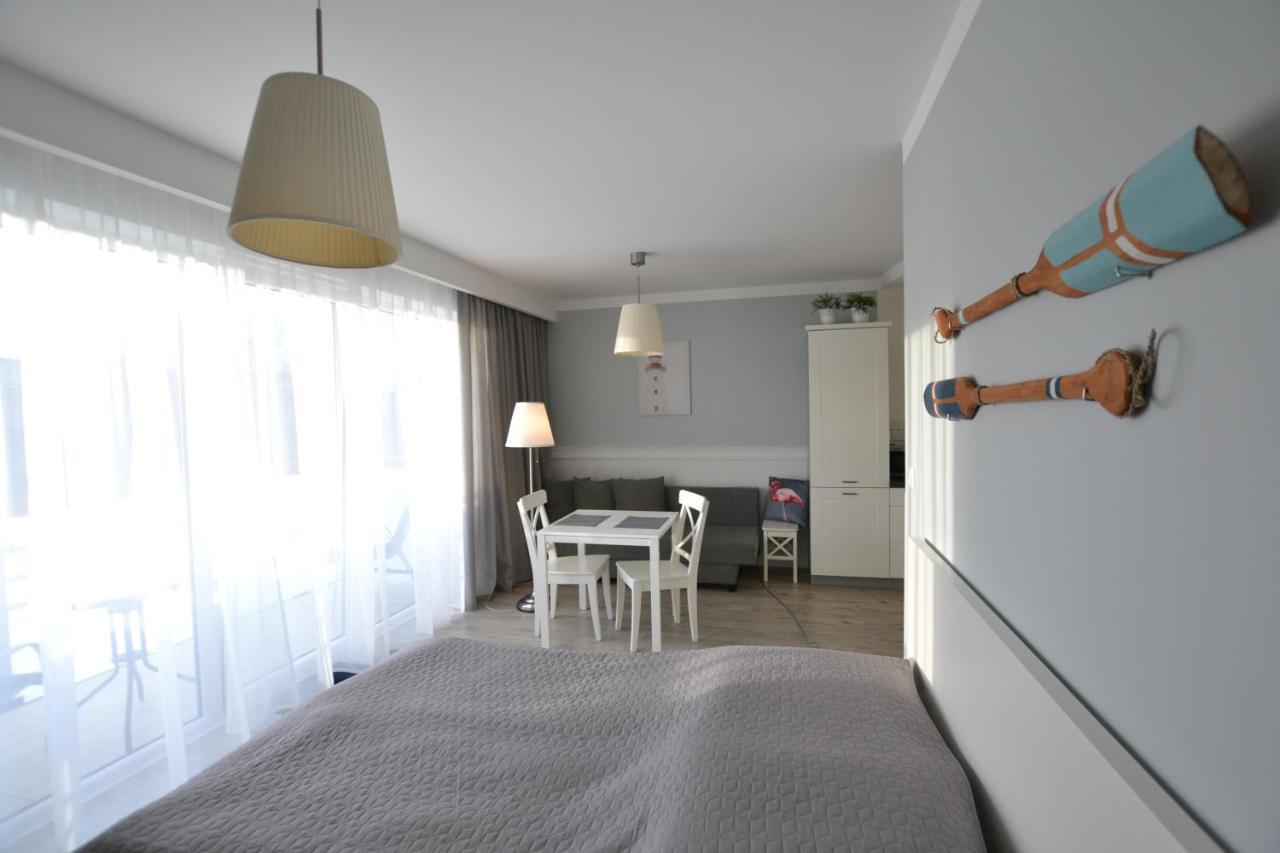 Darlowko Apartament Morski Exterior photo